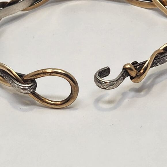 Two Tone Twisted Metal Bracelet Hook and Loop Closure Silver Gold Tone Unisex - Picture 4 of 5
